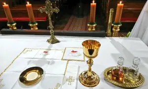Ile Mszy dziennie może odprawić ksiądz? Zasady i wyjątki