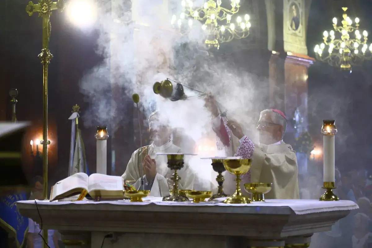Kościół katolicki kadzidło liturgia