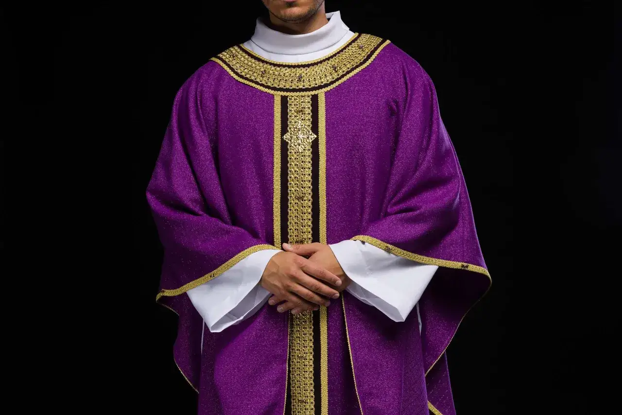 kolory ornat&oacute;w liturgicznych przykłady
